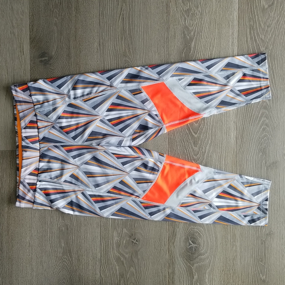 Y.A.S Grey & Orange Cropped Leggings - XS